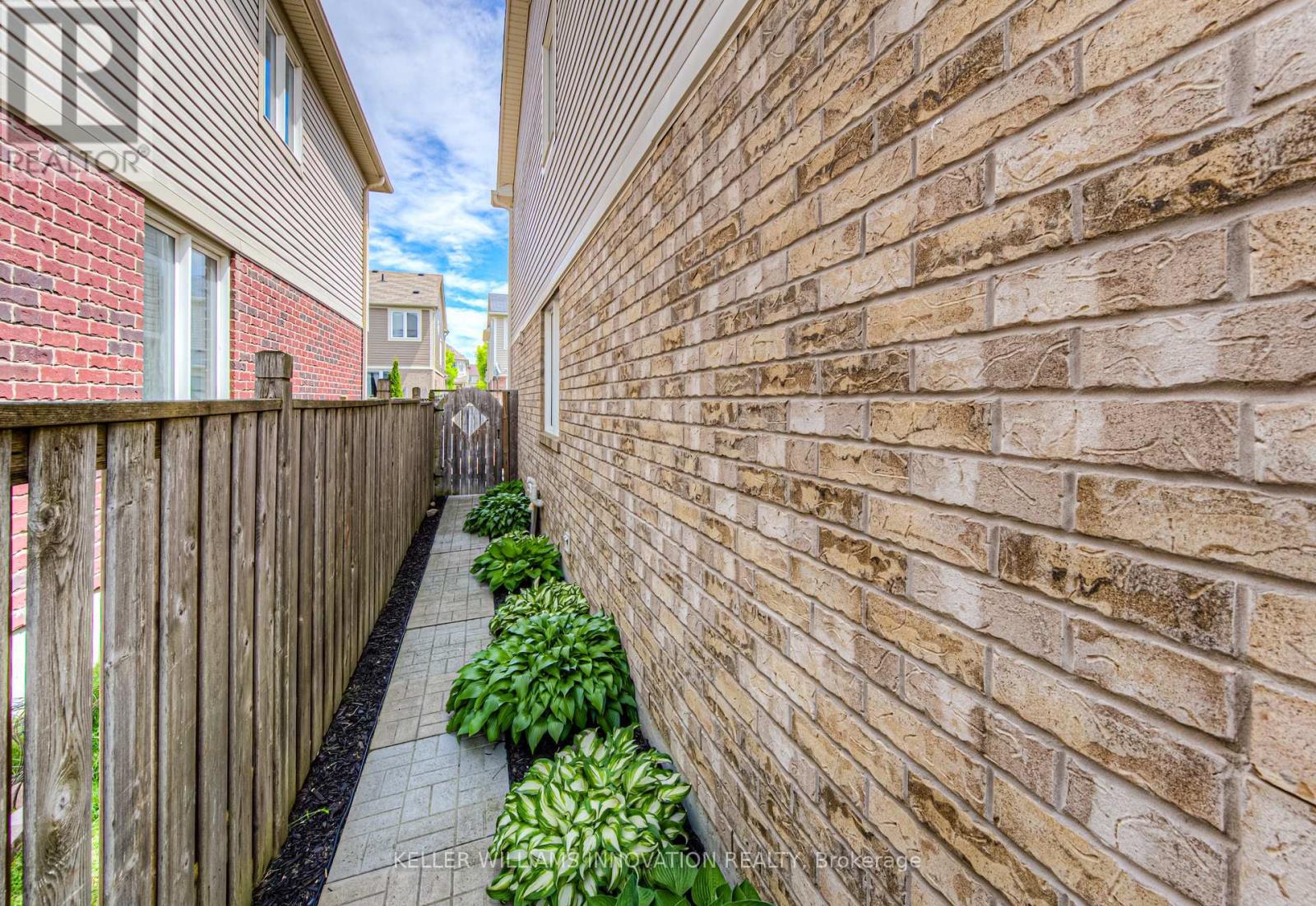 82 Michigan Avenue, Cambridge, Ontario  N3C 0C9 - Photo 28 - X12167469