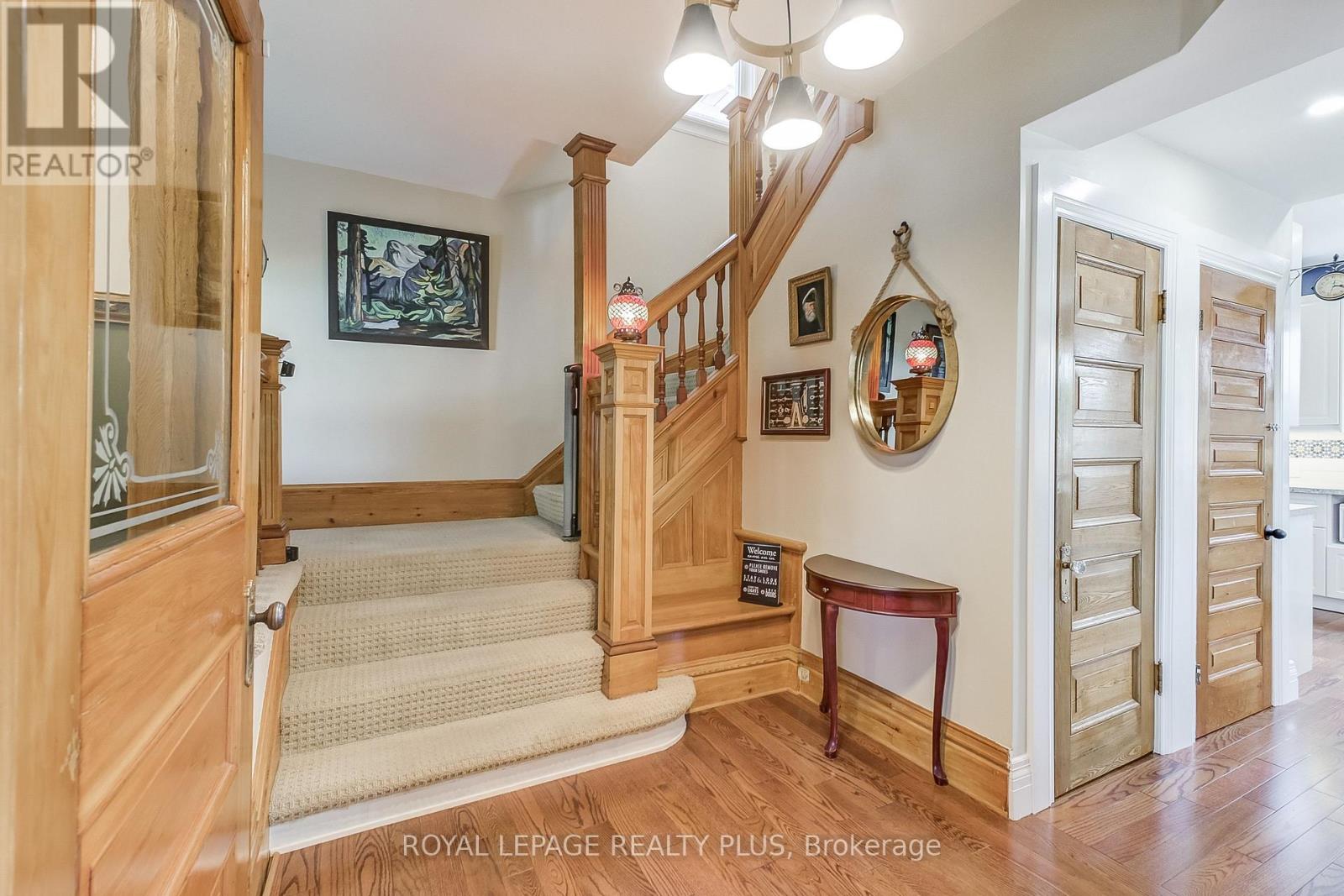 166 William Street, Brant, Ontario  N3T 3L3 - Photo 6 - X12167473