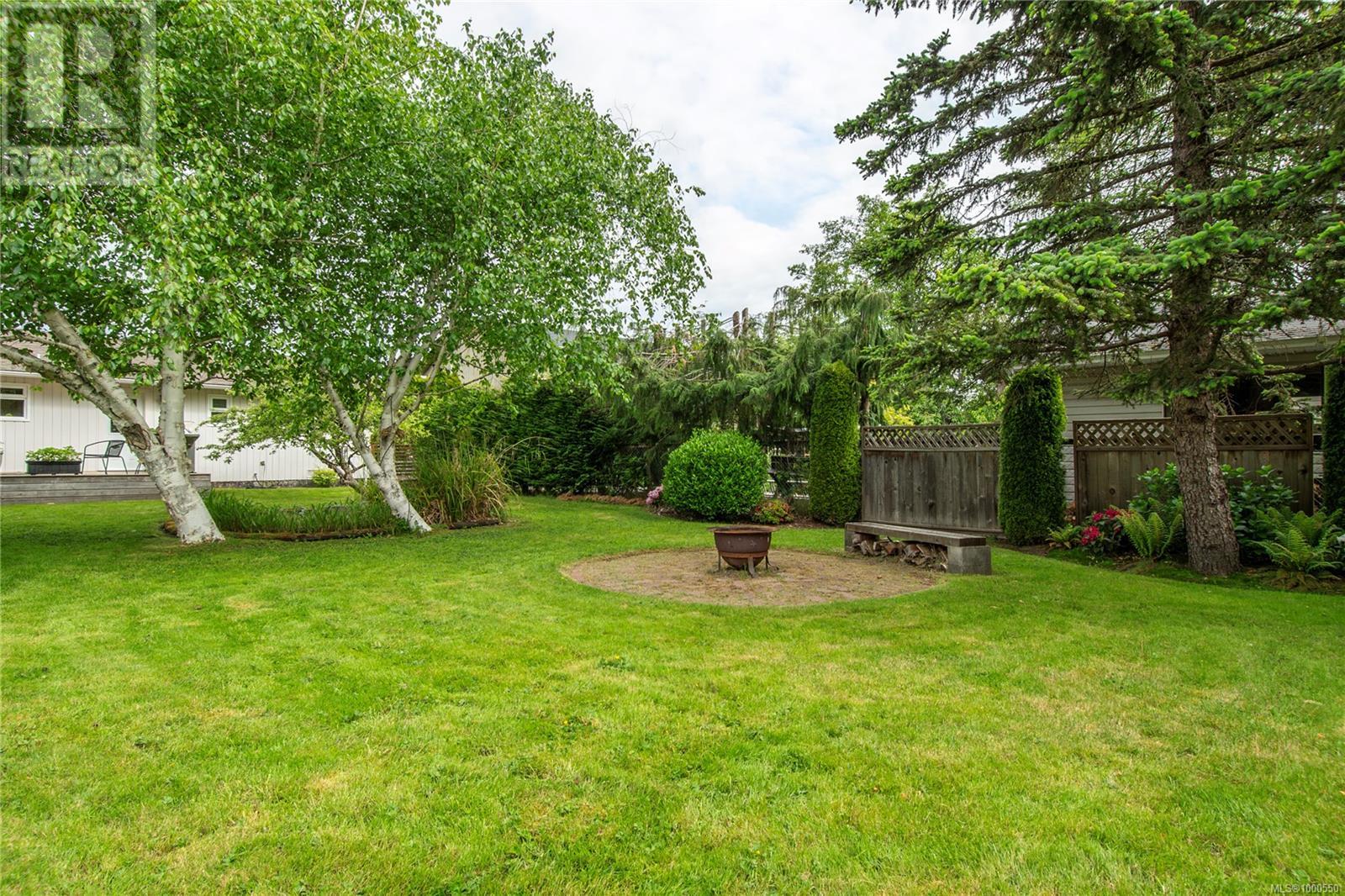 453 Westgate Rd, Campbell River, British Columbia  V9W 1R7 - Photo 37 - 1000550