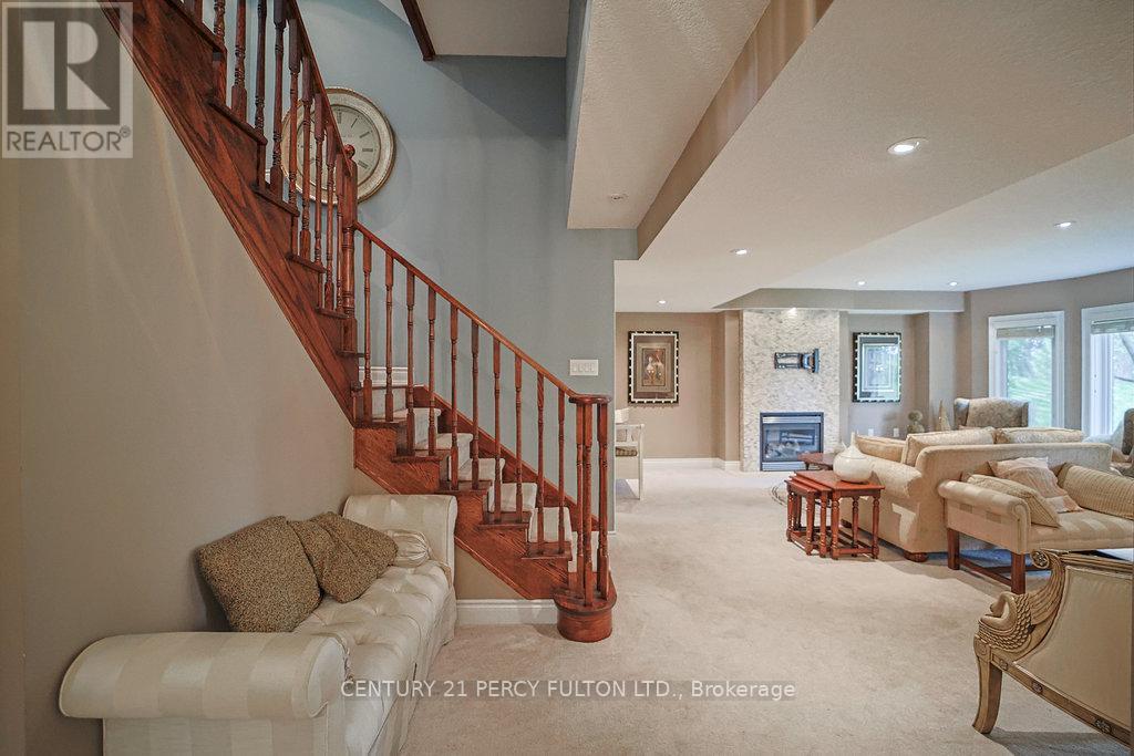 159 Ridge Way, New Tecumseth, Ontario  L9R 0H3 - Photo 16 - N12160732