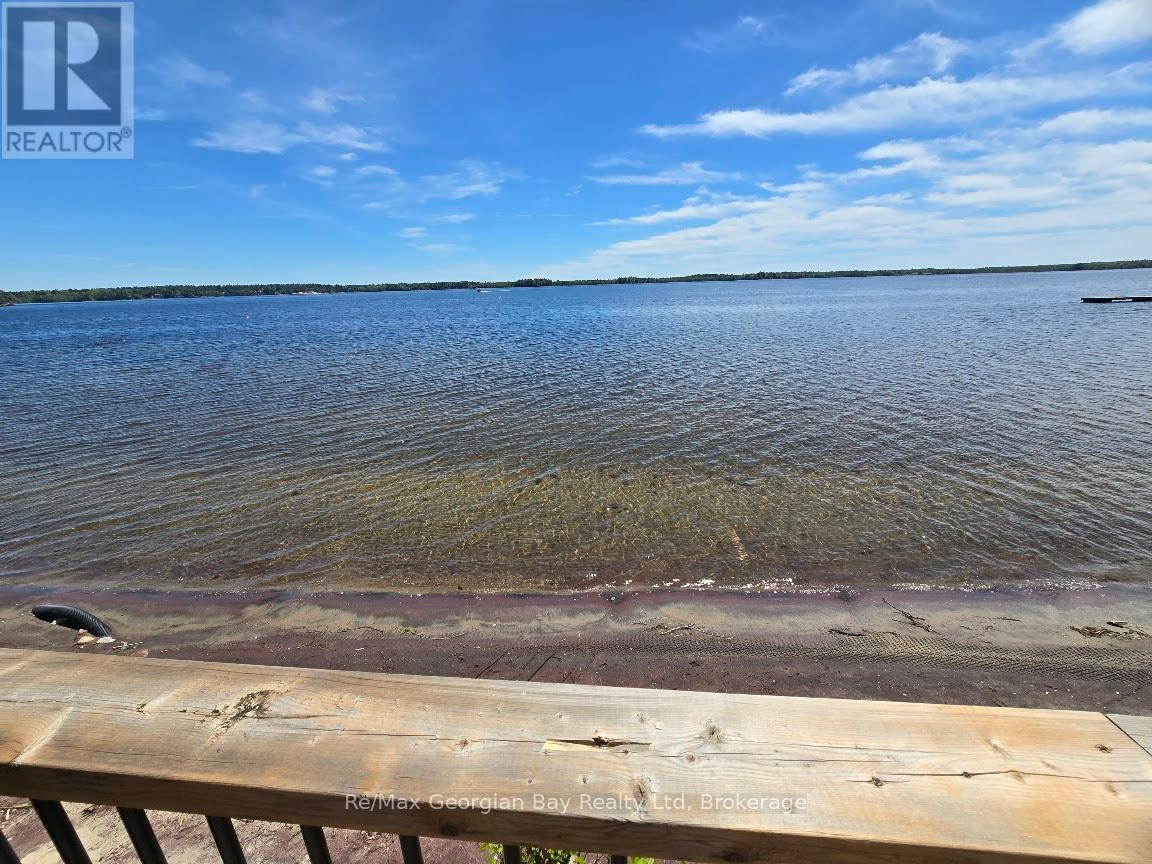 Beach Chalet #3 - 1230 Grandview Lodge Road, Severn, Ontario  P0E 1N0 - Photo 16 - S12167511