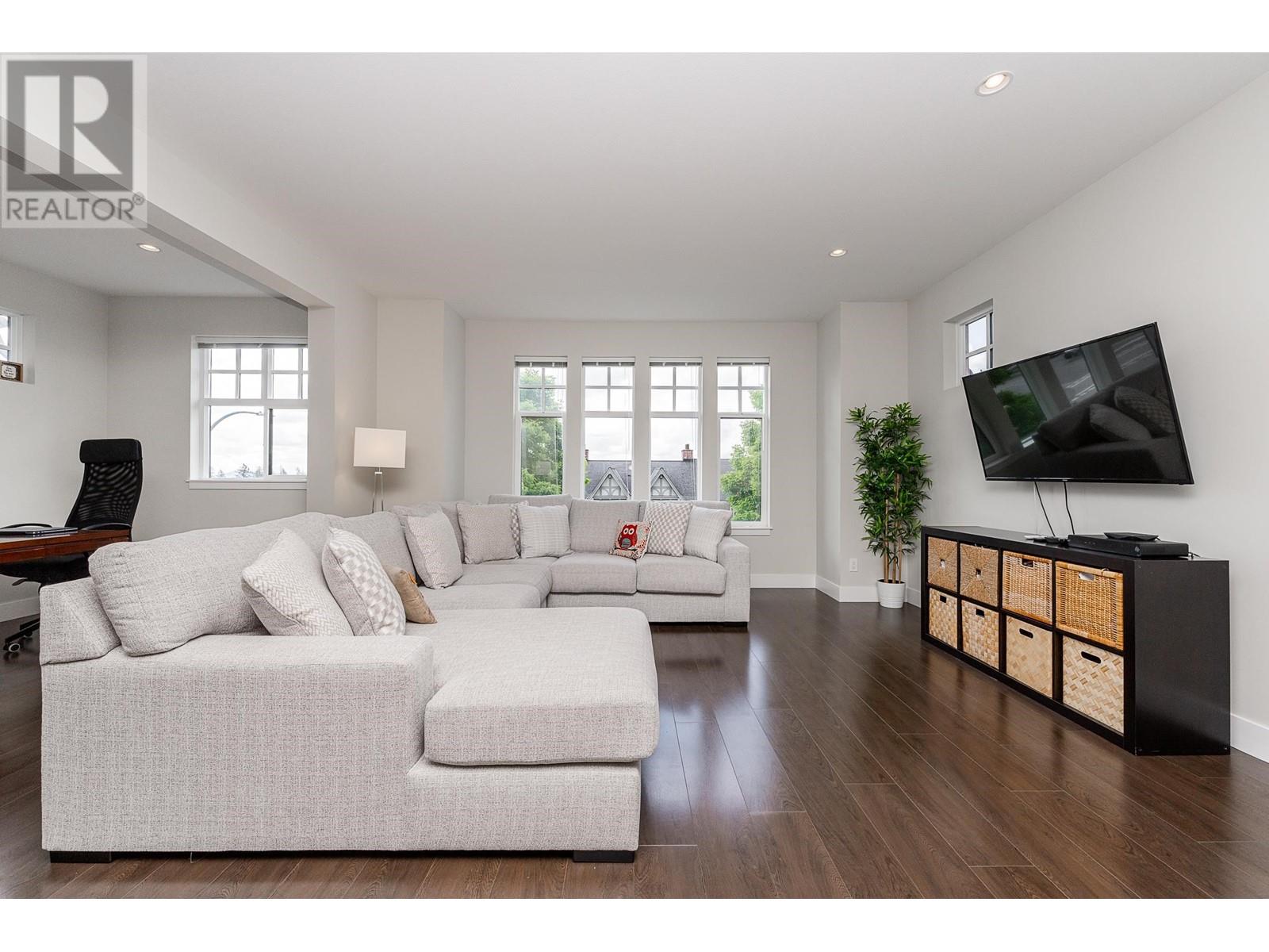 3479 David Avenue, Coquitlam, British Columbia  V3E 0H7 - Photo 8 - R3006257