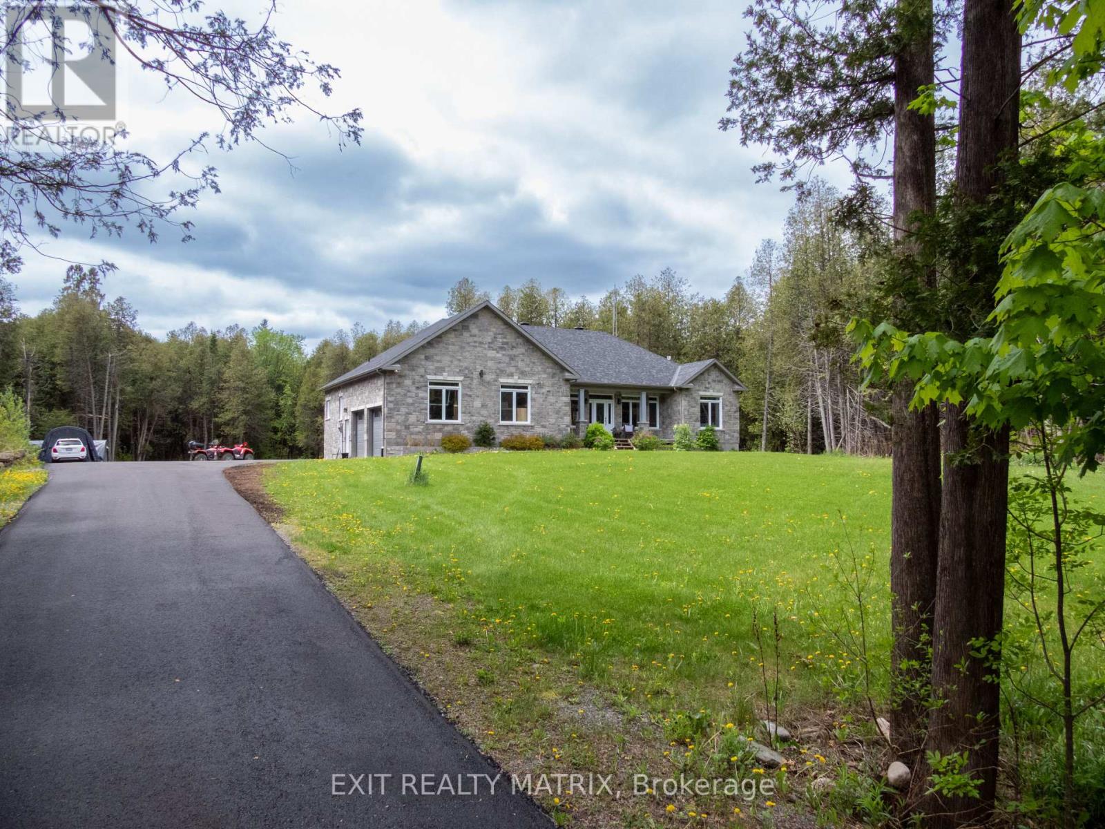 Property at 2070 8TH LINE ROAD image 3