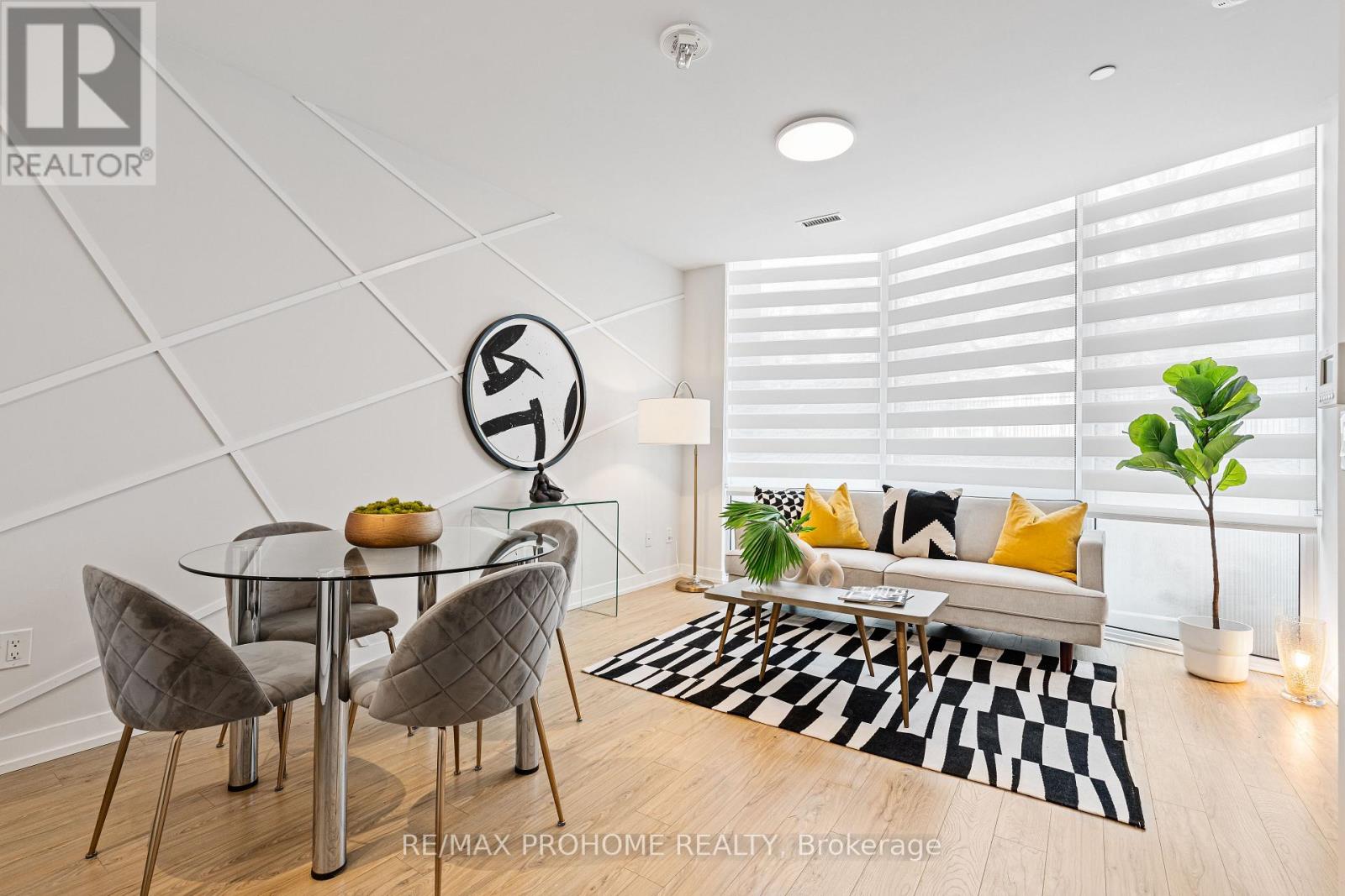 Th01 - 87 Wood Street S, Toronto, Ontario  M4Y 0E8 - Photo 13 - C12167516
