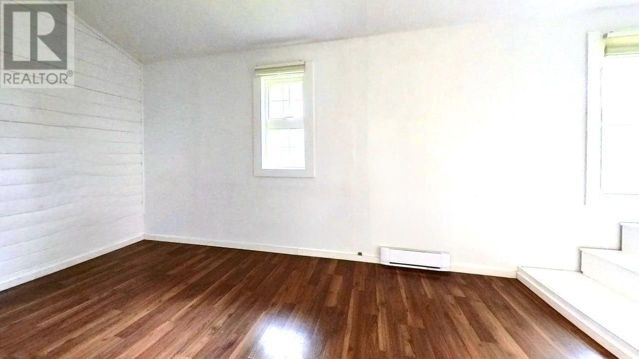 2470 Sunshine Coast Highway, Roberts Creek, British Columbia  V0N 2W5 - Photo 27 - R2987376