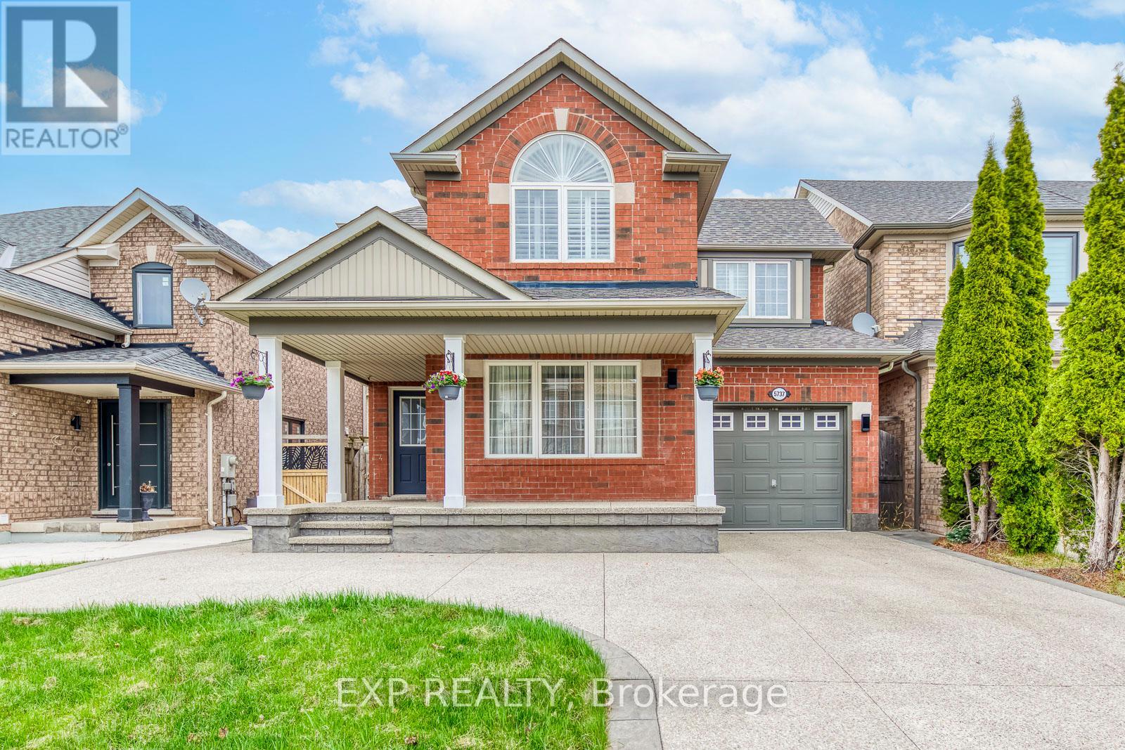 5737 MACPHEE ROAD, Mississauga, Ontario