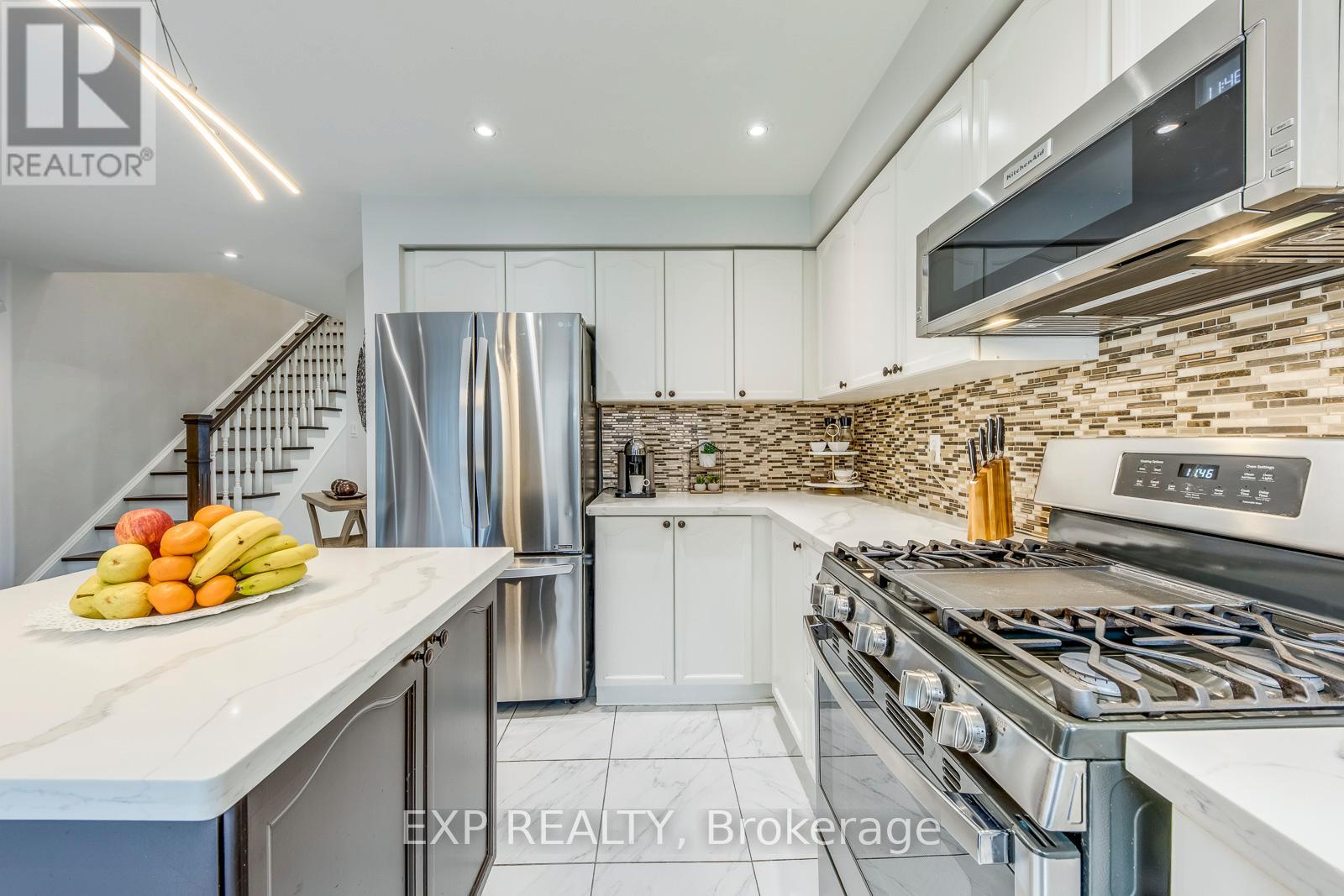 5737 Macphee Road, Mississauga, Ontario  L5M 7B2 - Photo 24 - W12167513