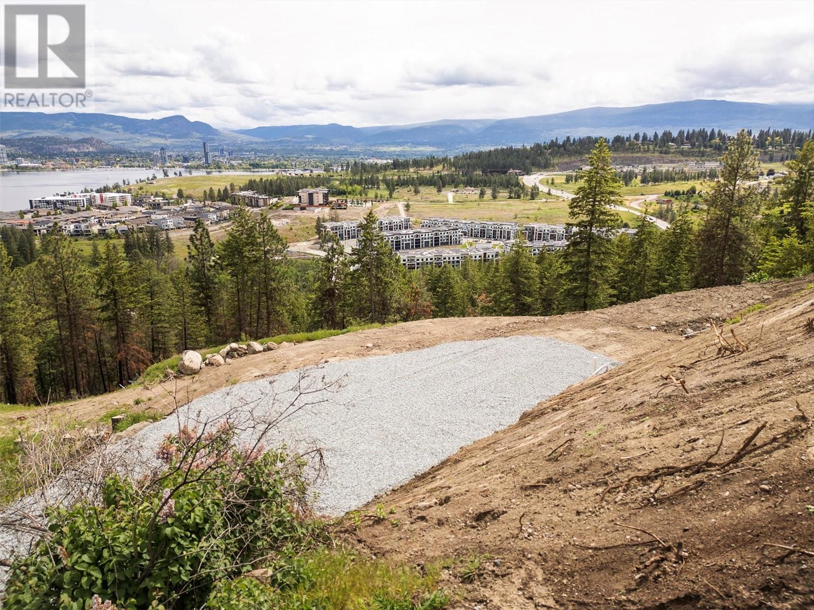 1687 Scott Crescent, West Kelowna, BC V1Z2Y2