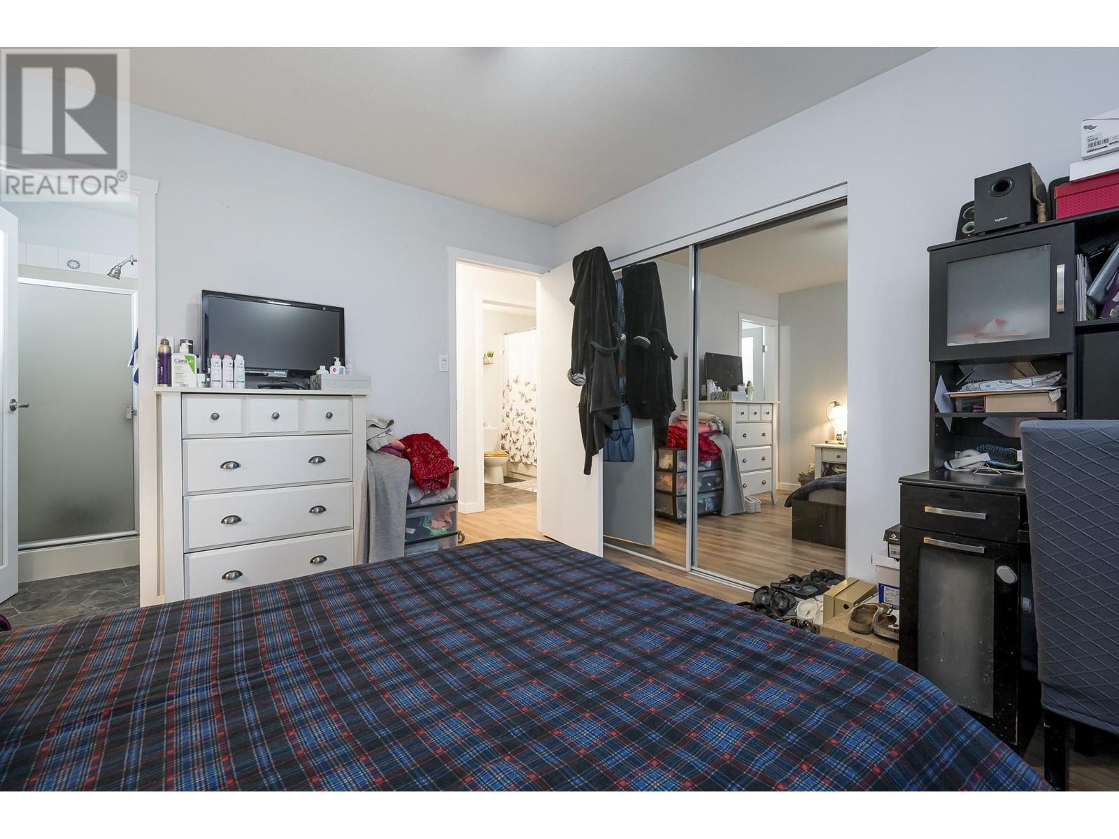 12145 207a Street, Maple Ridge, British Columbia  V2X 9T1 - Photo 11 - R3001685