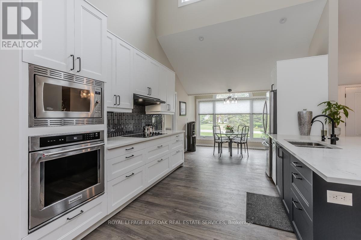 11 Weneil Drive, Hamilton, Ontario  L0R 1K0 - Photo 11 - X12167512