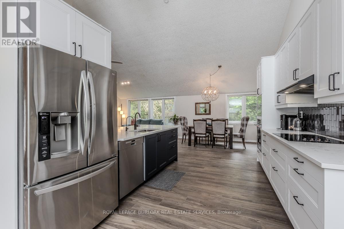 11 Weneil Drive, Hamilton, Ontario  L0R 1K0 - Photo 12 - X12167512