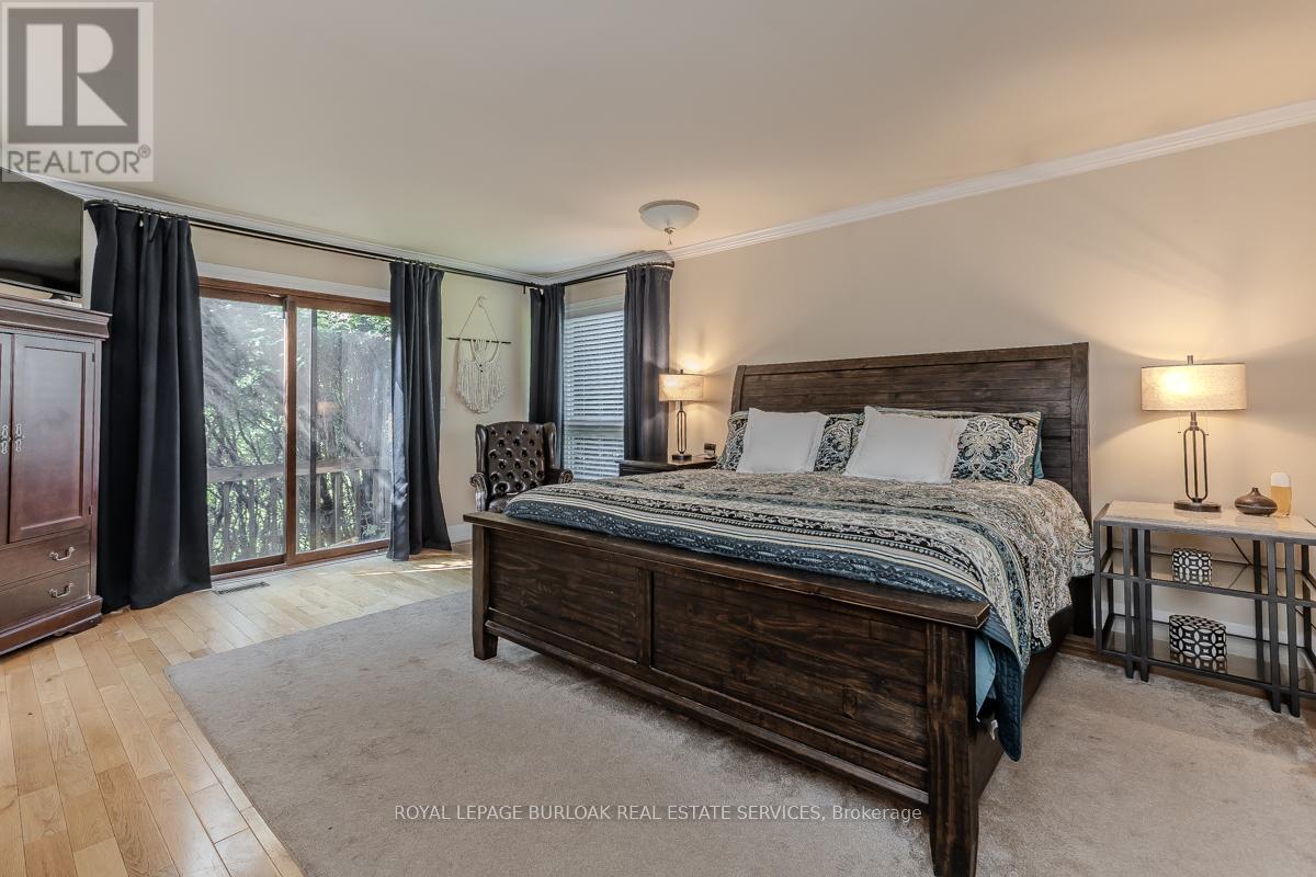 11 Weneil Drive, Hamilton, Ontario  L0R 1K0 - Photo 21 - X12167512