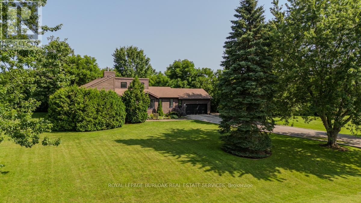 11 Weneil Drive, Hamilton, Ontario  L0R 1K0 - Photo 5 - X12167512