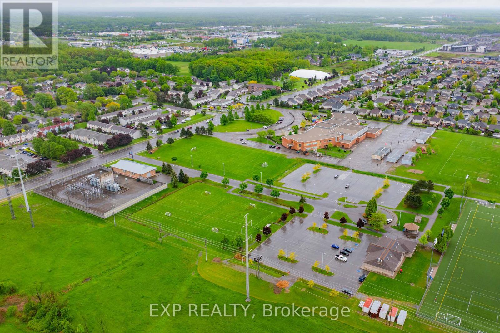 8583 Forestview Boulevard, Niagara Falls (Forestview), Ontario  L2H 0B2 - Photo 42 - X12167583