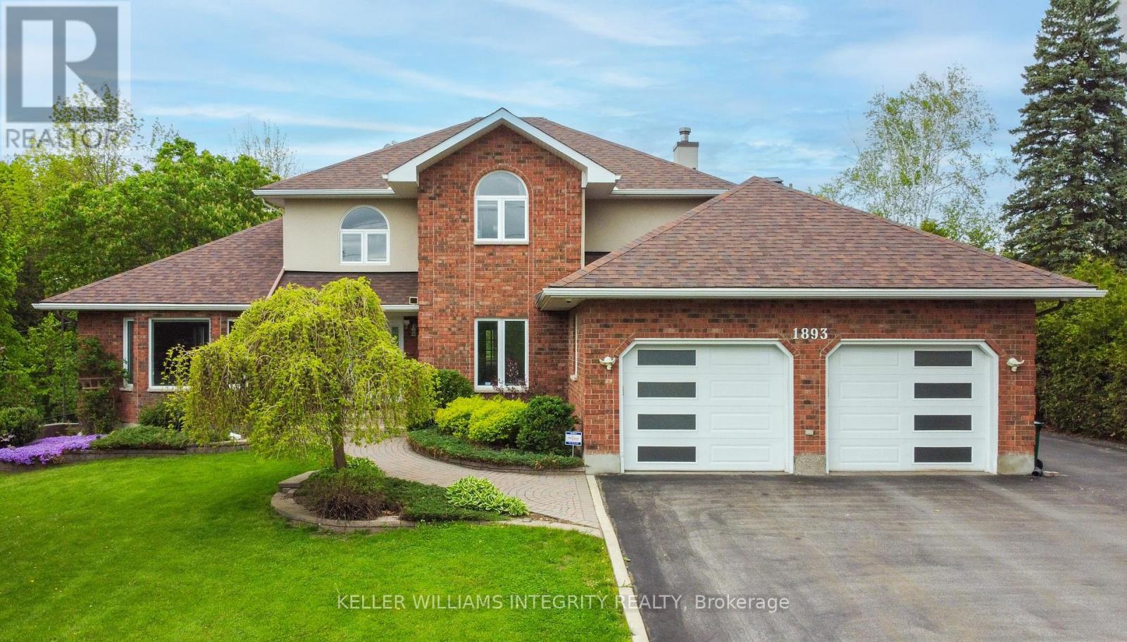 Property at 1893 RIDEAU ROAD image 1