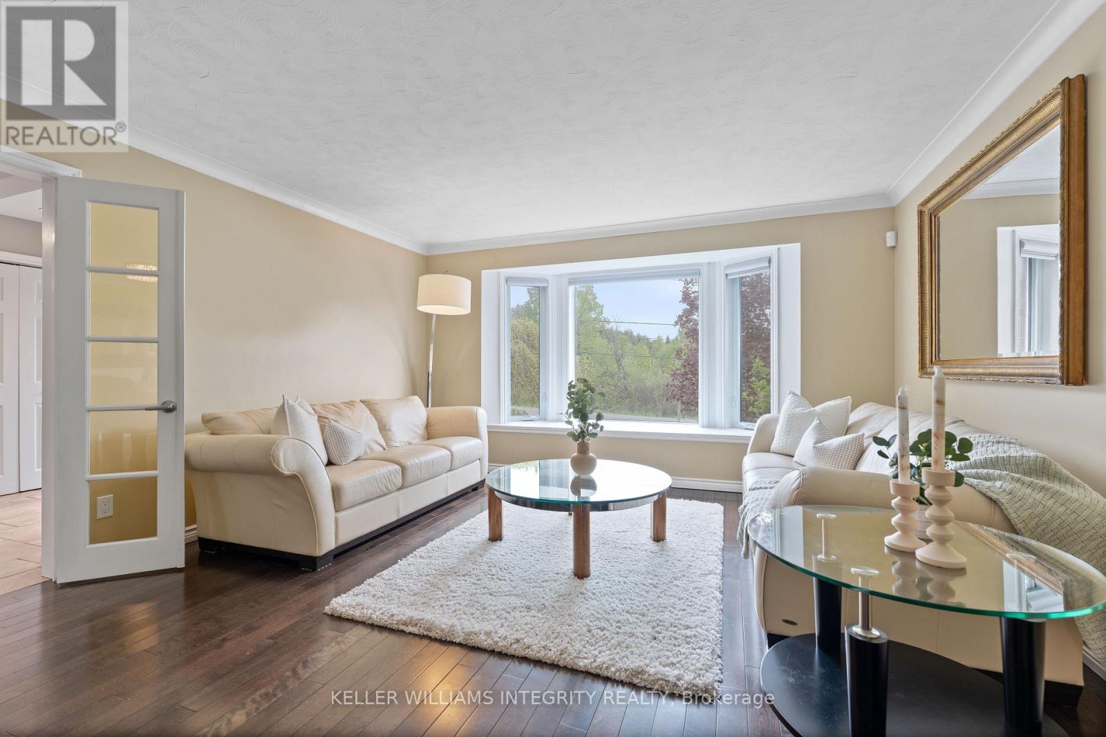 1893 Rideau Road, Ottawa, Ontario  K1X 1E1 - Photo 4 - X12167538