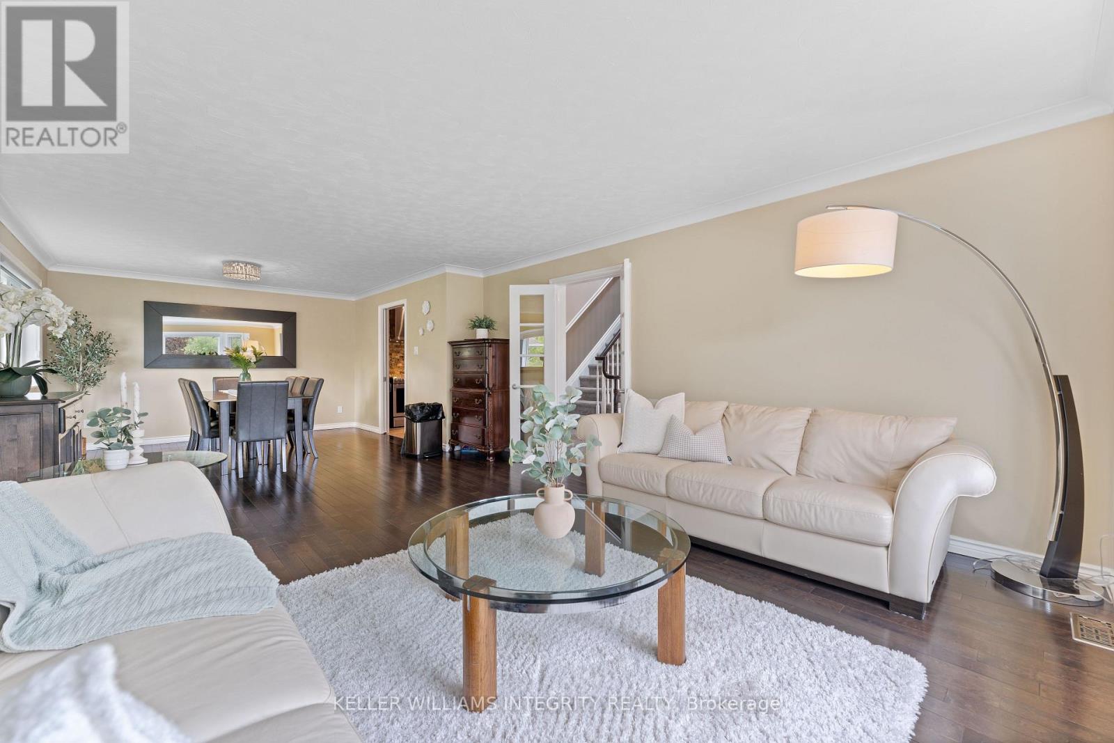 1893 Rideau Road, Ottawa, Ontario  K1X 1E1 - Photo 5 - X12167538