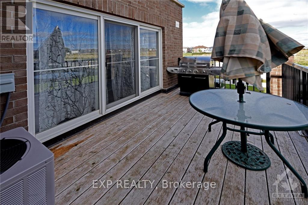 A - 308 Des Tilleuls Pvt, Ottawa, Ontario  K4A 1B7 - Photo 17 - X12167554