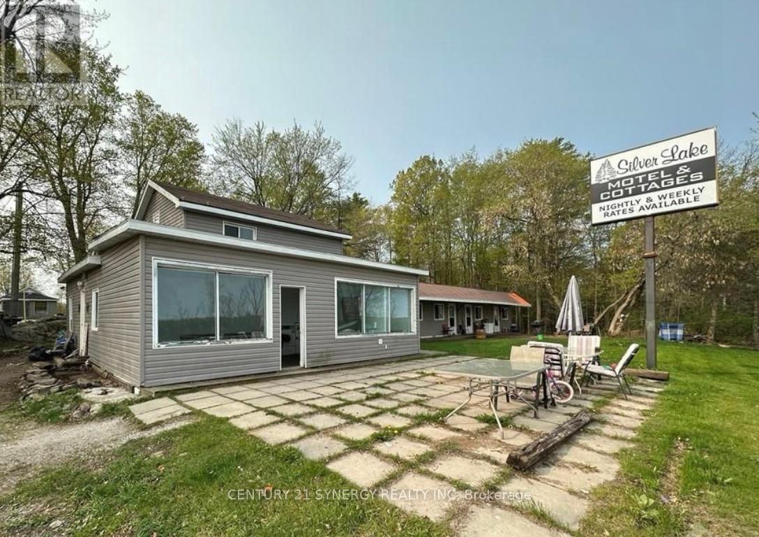 22823 Highway 7 Highway, Tay Valley, Ontario  K0H 2B0 - Photo 2 - X12167570