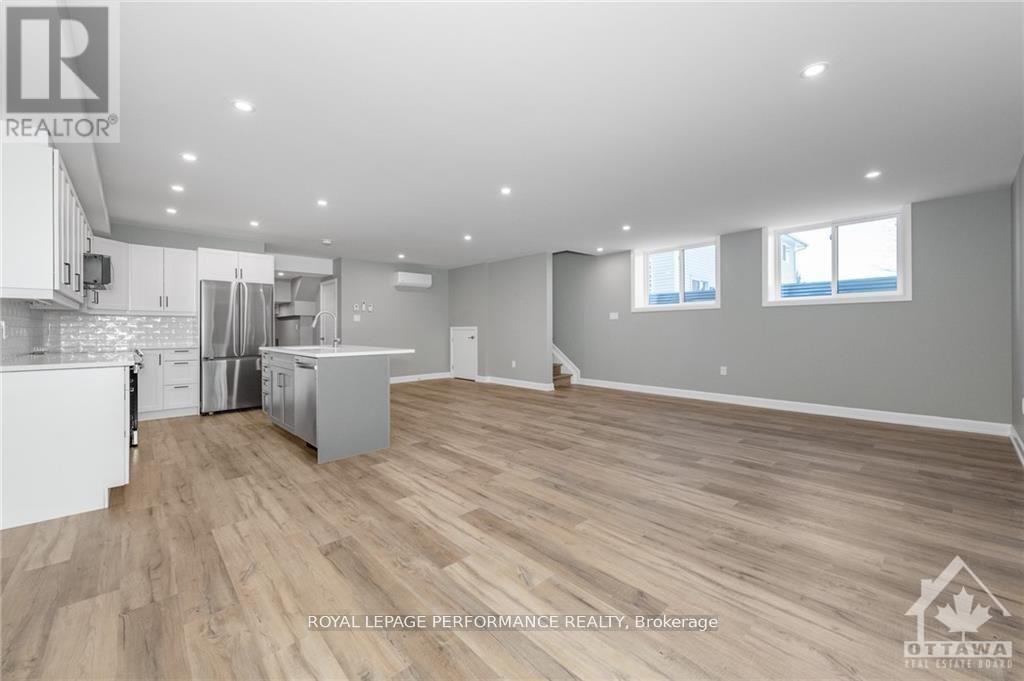 B - 1377 St Jean Street, Ottawa, Ontario  K1C 1N9 - Photo 11 - X12167594