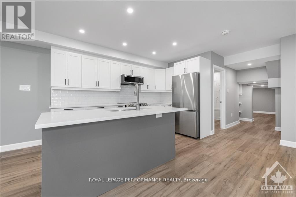 B - 1377 St Jean Street, Ottawa, Ontario  K1C 1N9 - Photo 7 - X12167594