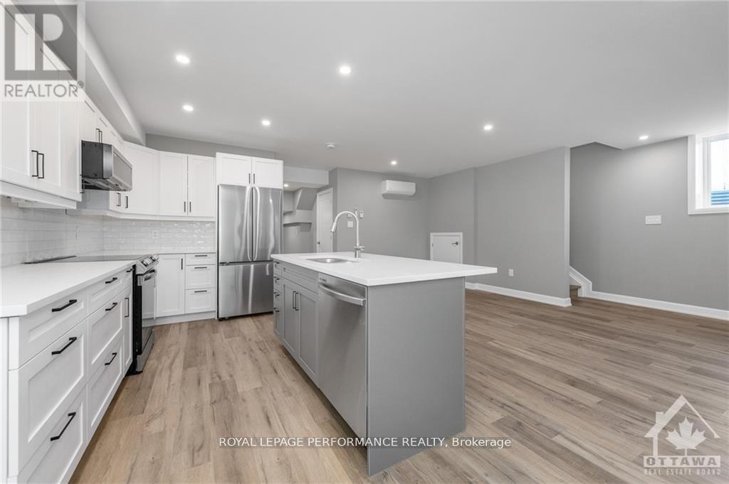 B - 1377 St Jean Street, Ottawa, Ontario  K1C 1N9 - Photo 8 - X12167594