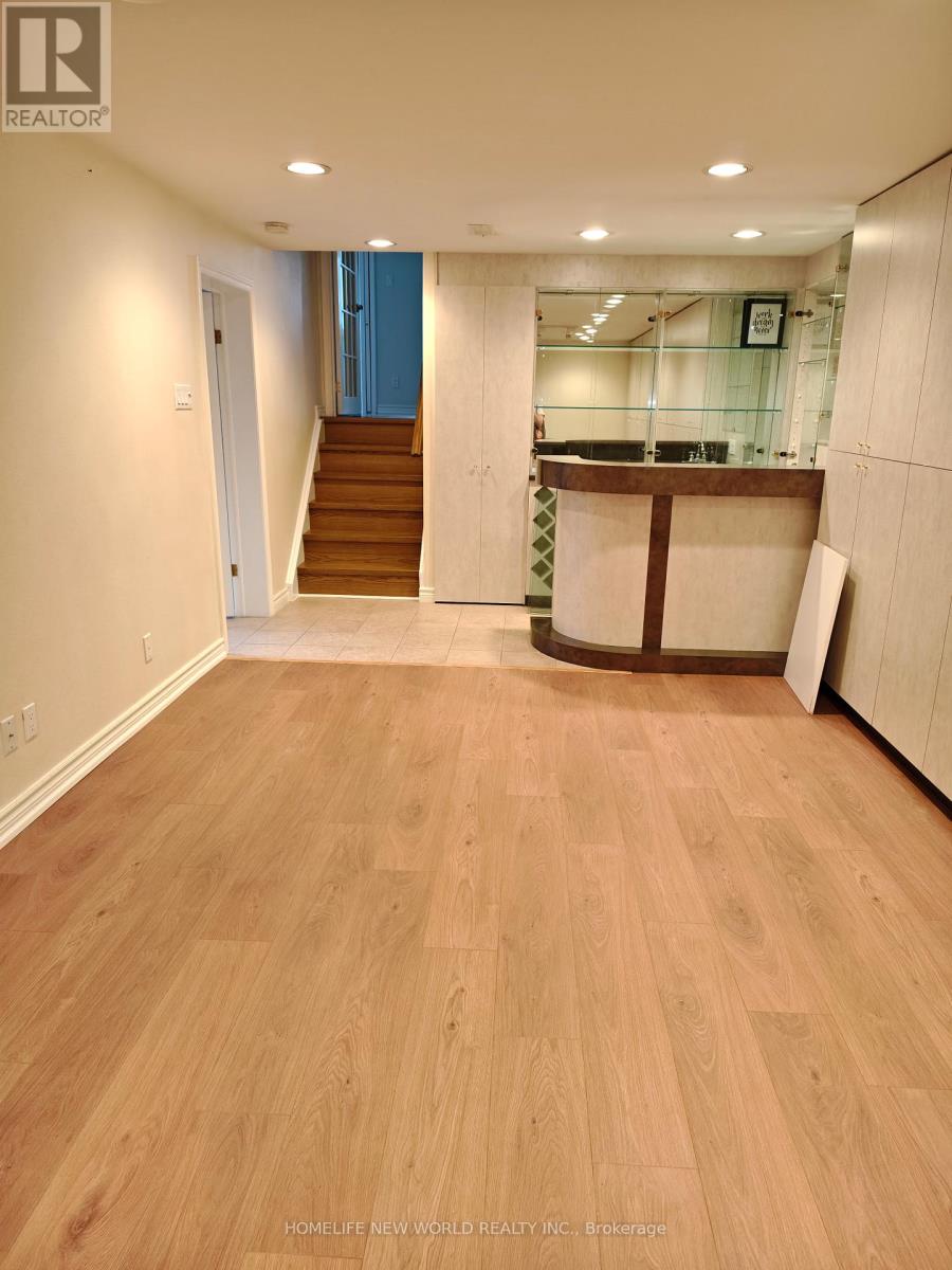 18 Olsen Drive, Toronto, Ontario  M3A 3J2 - Photo 20 - C12167575