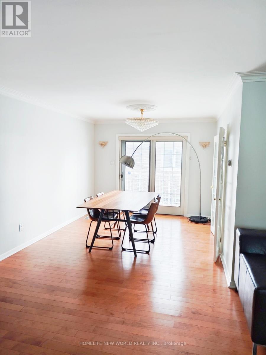 18 Olsen Drive, Toronto, Ontario  M3A 3J2 - Photo 9 - C12167575