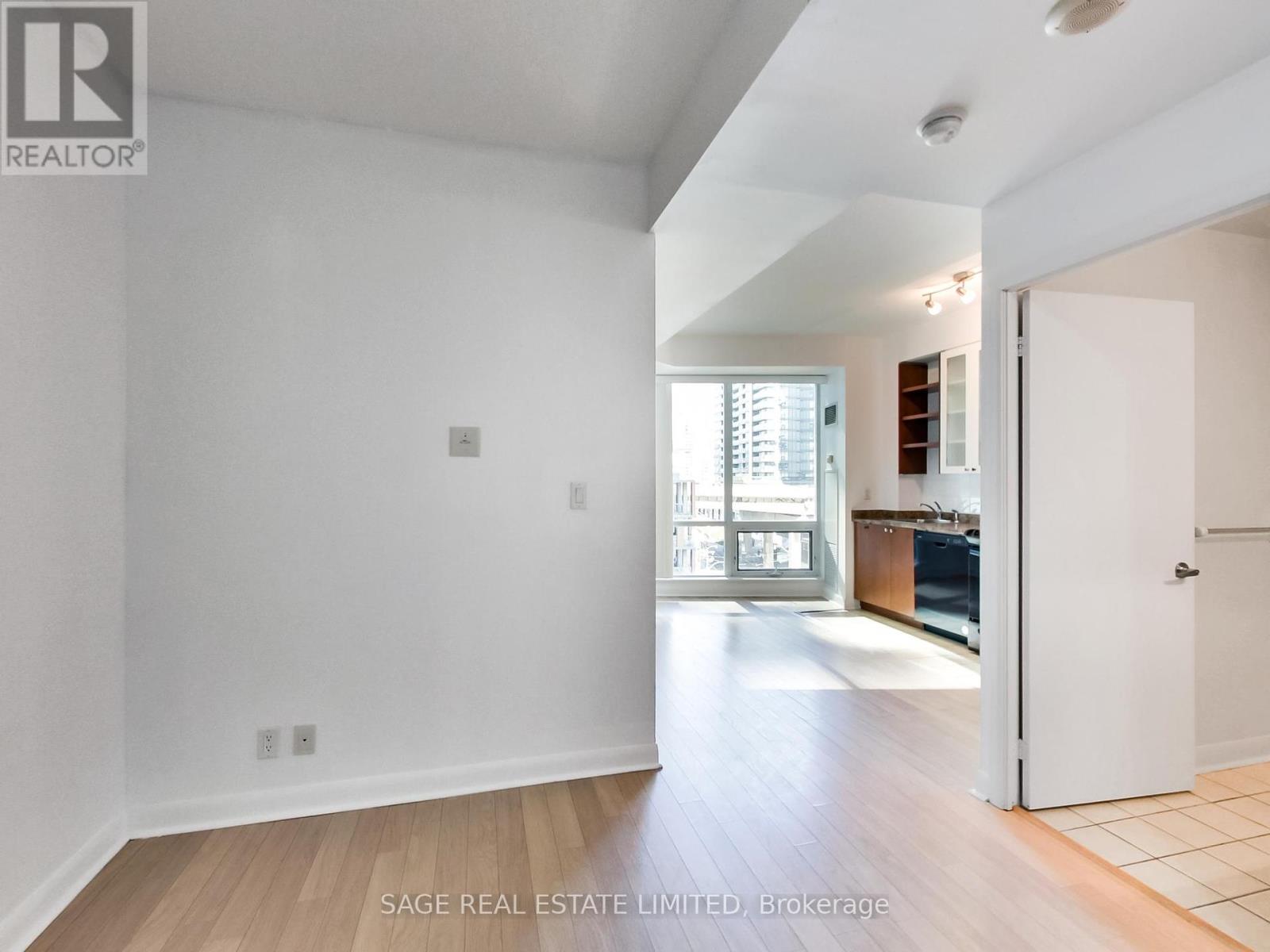 702 - 600 Fleet Street, Toronto, Ontario  M6K 3P5 - Photo 11 - C12167603