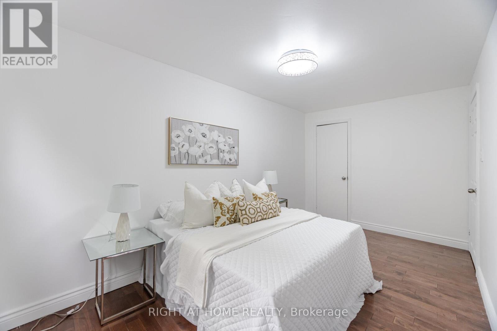 79 Chapman Avenue, Toronto, Ontario  M4B 1C6 - Photo 20 - E12167597