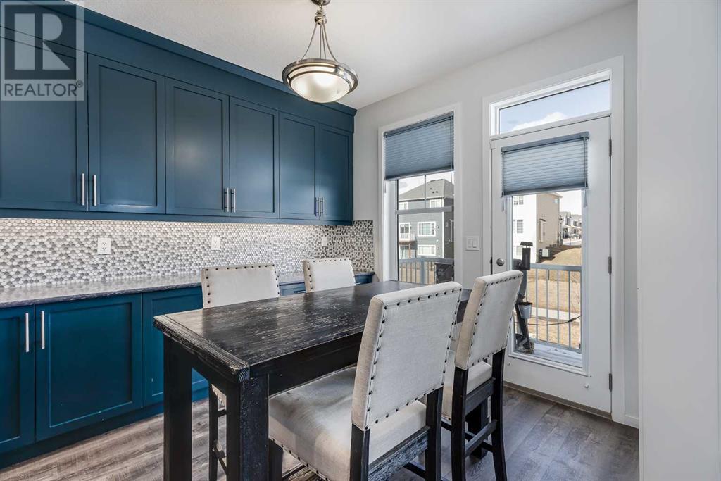 177 Carrington Crescent Nw, Calgary, Alberta  T3P 1R2 - Photo 7 - A2204473