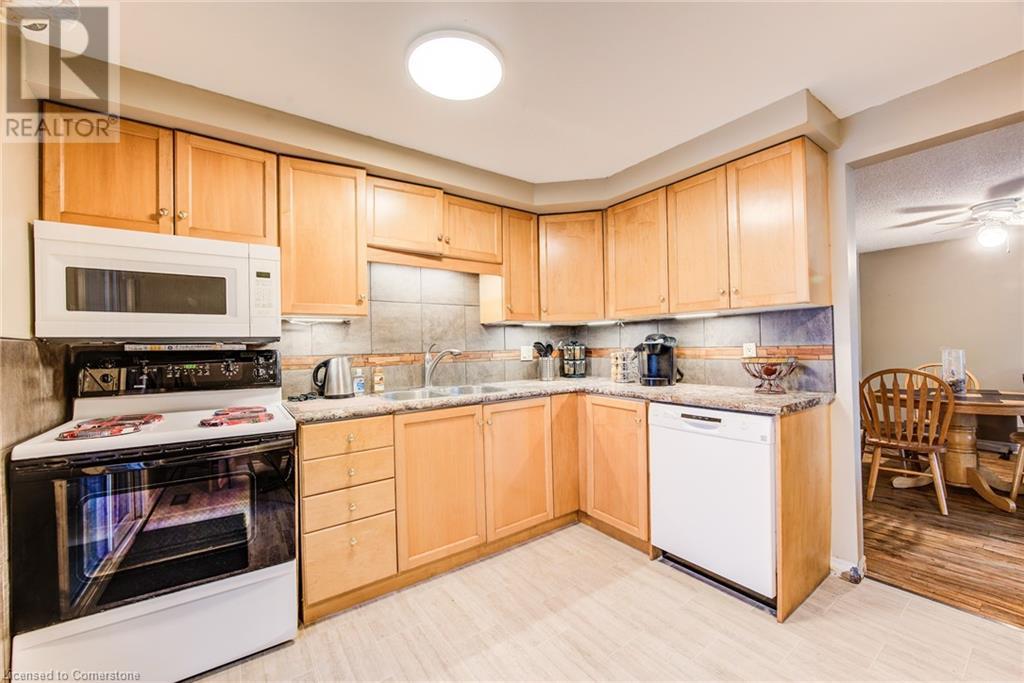 102 Sugar Maple Street, Kitchener, Ontario  N2N 1X7 - Photo 15 - 40731304