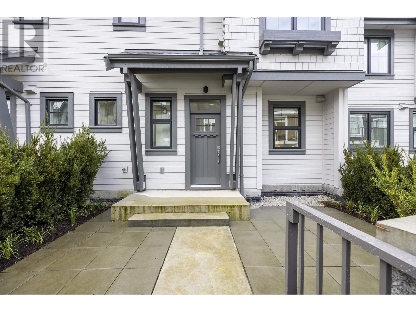 190 1310 Mitchell Street, Coquitlam, British Columbia  V3E 0T9 - Photo 2 - R2983821