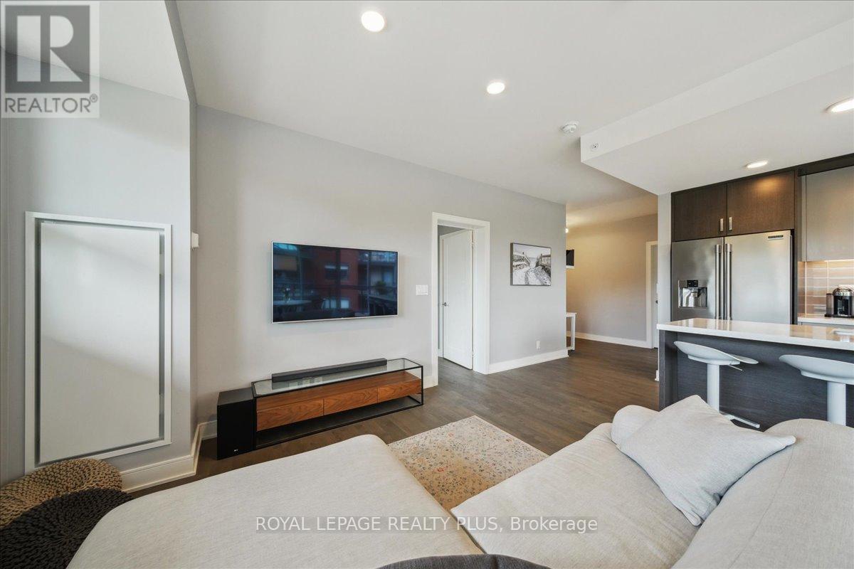 348 - 1575 Lakeshore Road W, Mississauga, Ontario  L5J 0B1 - Photo 7 - W12167586