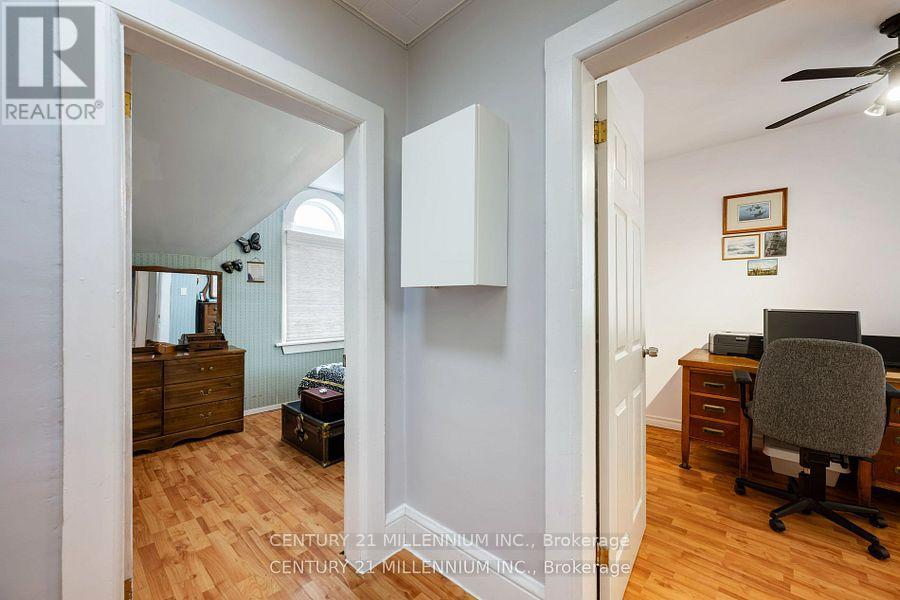 260 Wellington Street E, Wellington North, Ontario  N0G 2L2 - Photo 25 - X12167579