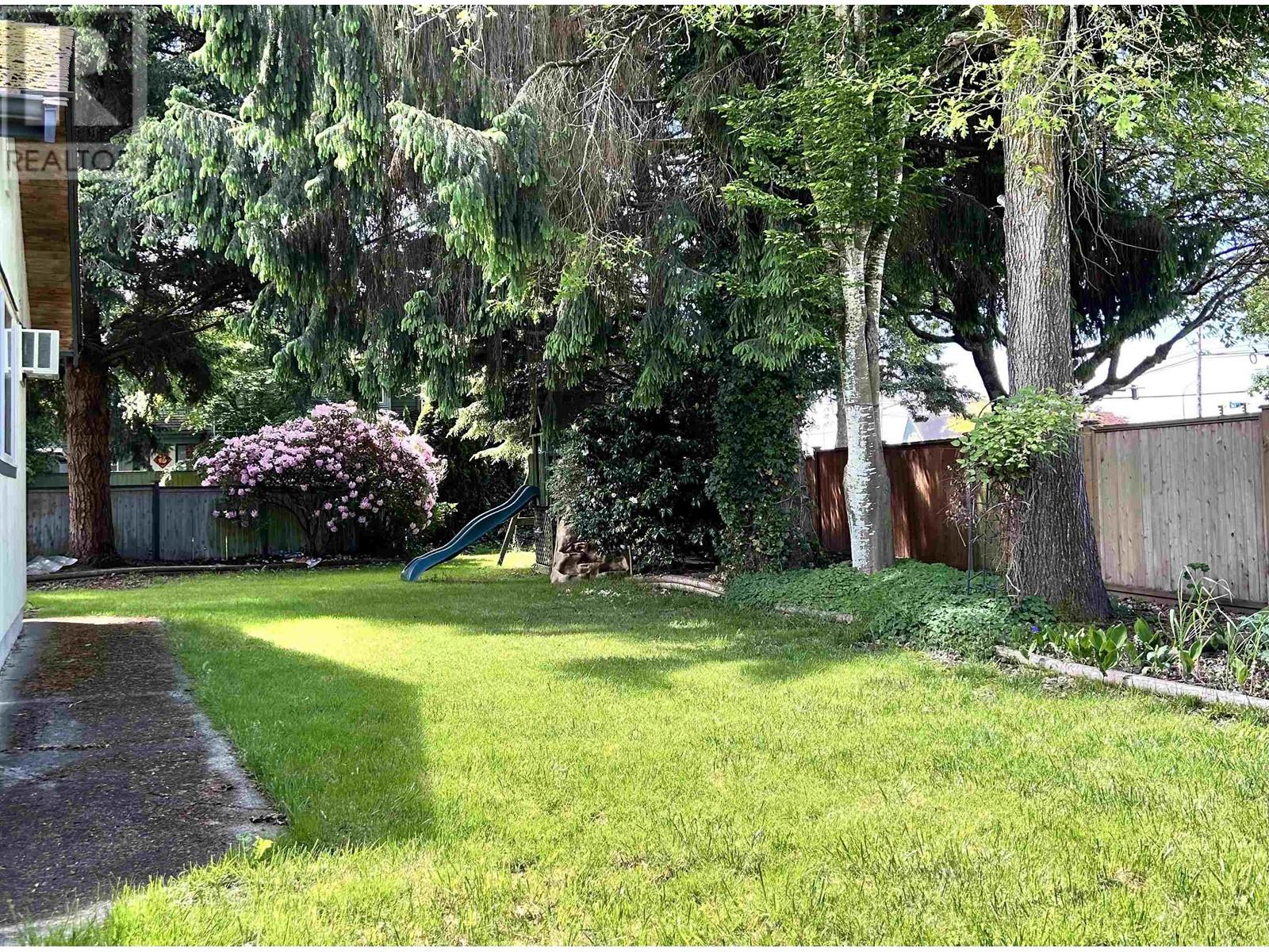 8160 Rosebank Crescent, Richmond, British Columbia  V7A 2K6 - Photo 7 - R3006026