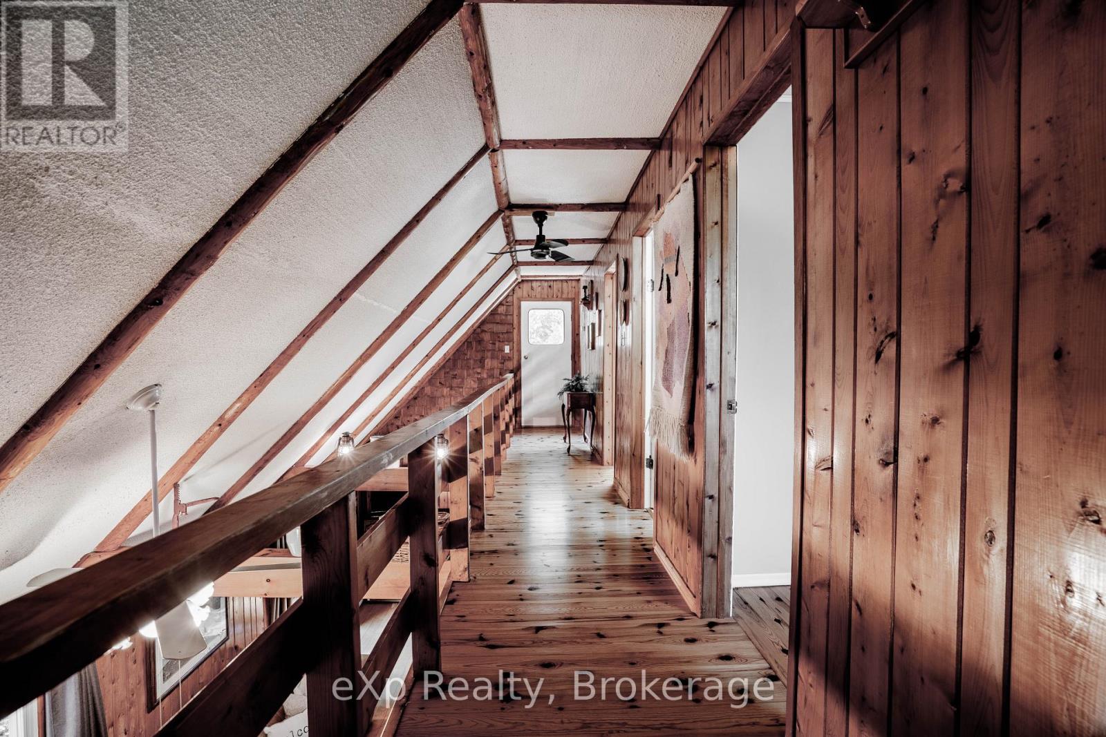 245 Whiskey Harbour Road, Northern Bruce Peninsula, Ontario  N0H 2T0 - Photo 17 - X12167617