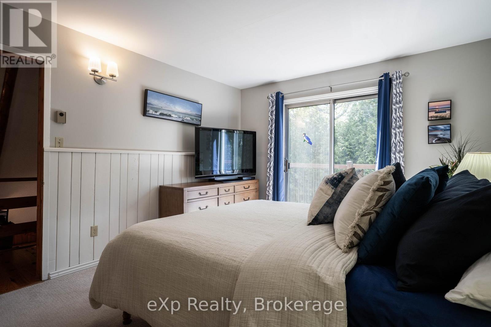 245 Whiskey Harbour Road, Northern Bruce Peninsula, Ontario  N0H 2T0 - Photo 22 - X12167617