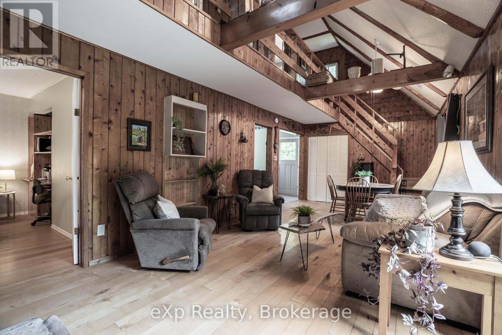 245 Whiskey Harbour Road, Northern Bruce Peninsula, Ontario  N0H 2T0 - Photo 8 - X12167617