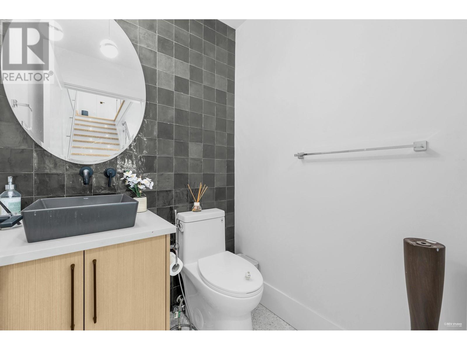 560 W 63rd Avenue, Vancouver, British Columbia  V6P 2G8 - Photo 13 - R3006135