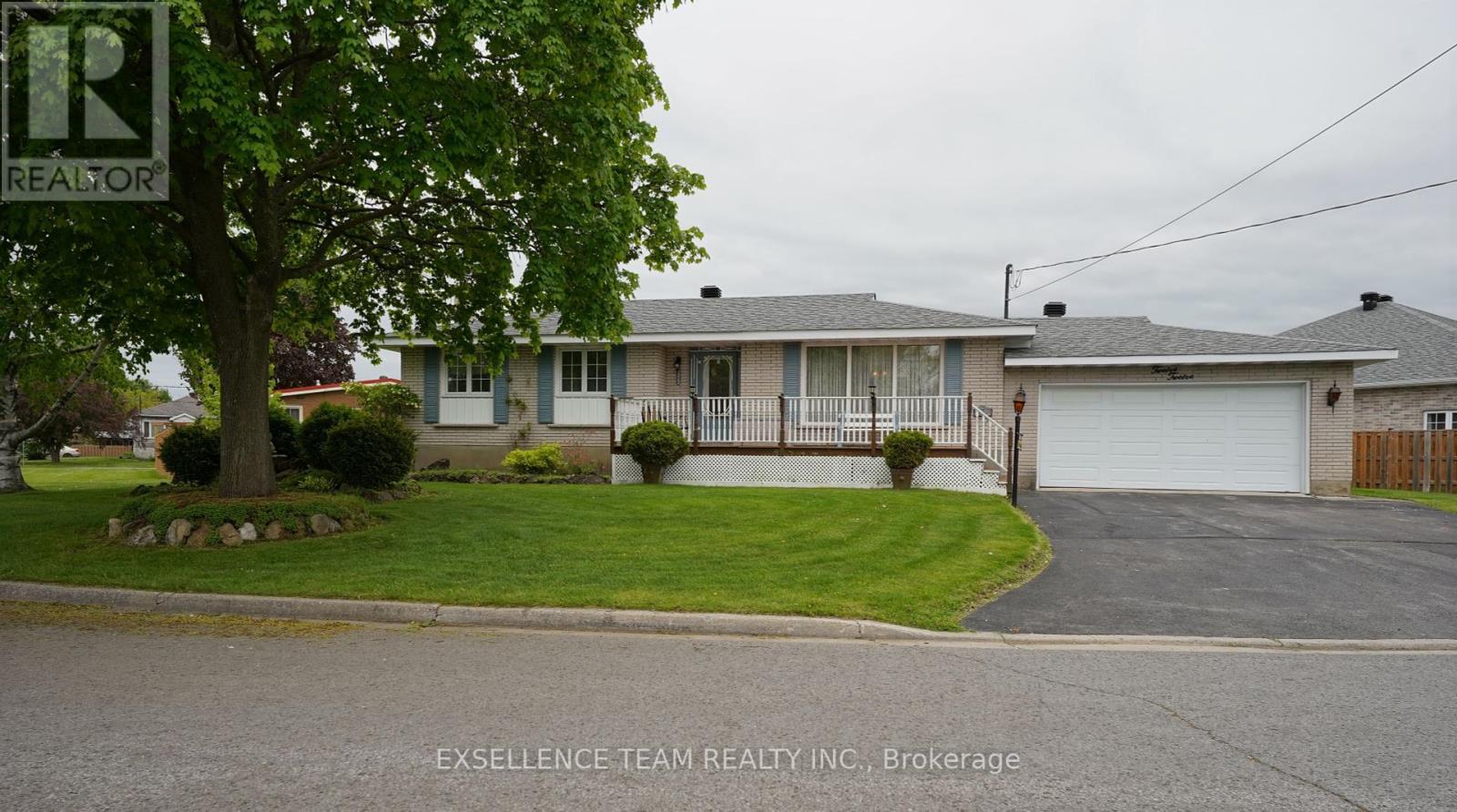1212 Brodeur Street, Cornwall, Ontario  K6J 4Z2 - Photo 7 - X12167630