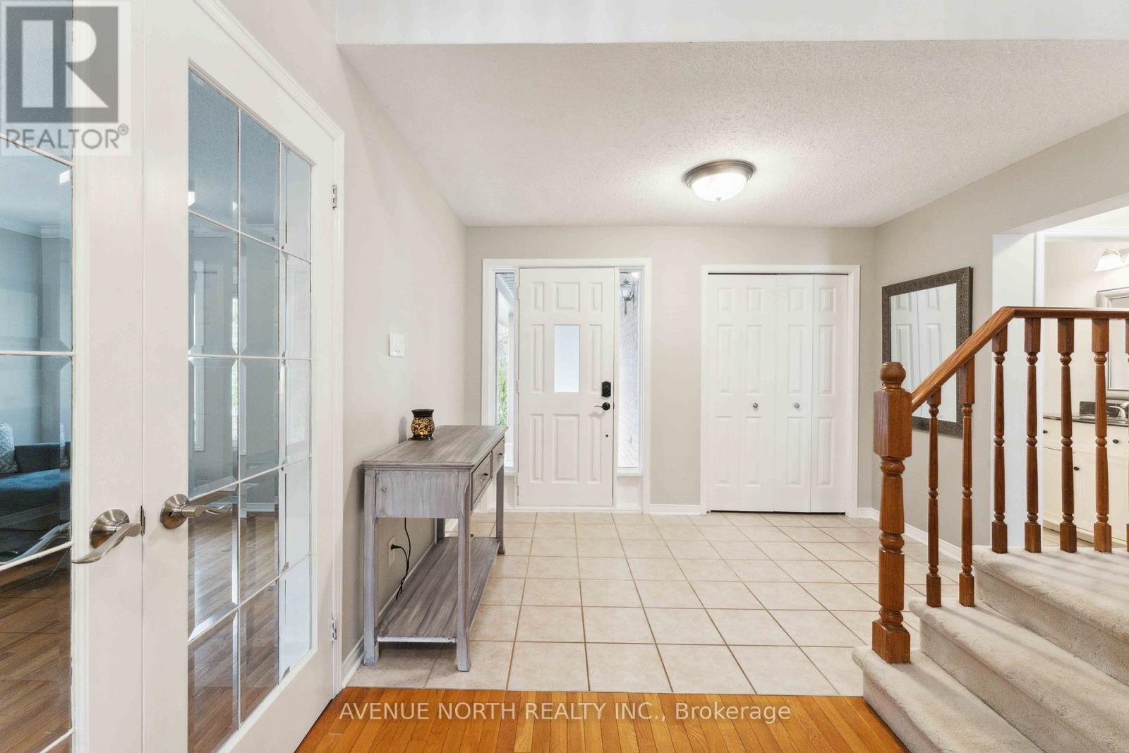 13 Alfa Street, Ottawa, Ontario  K2J 3W1 - Photo 4 - X12167624
