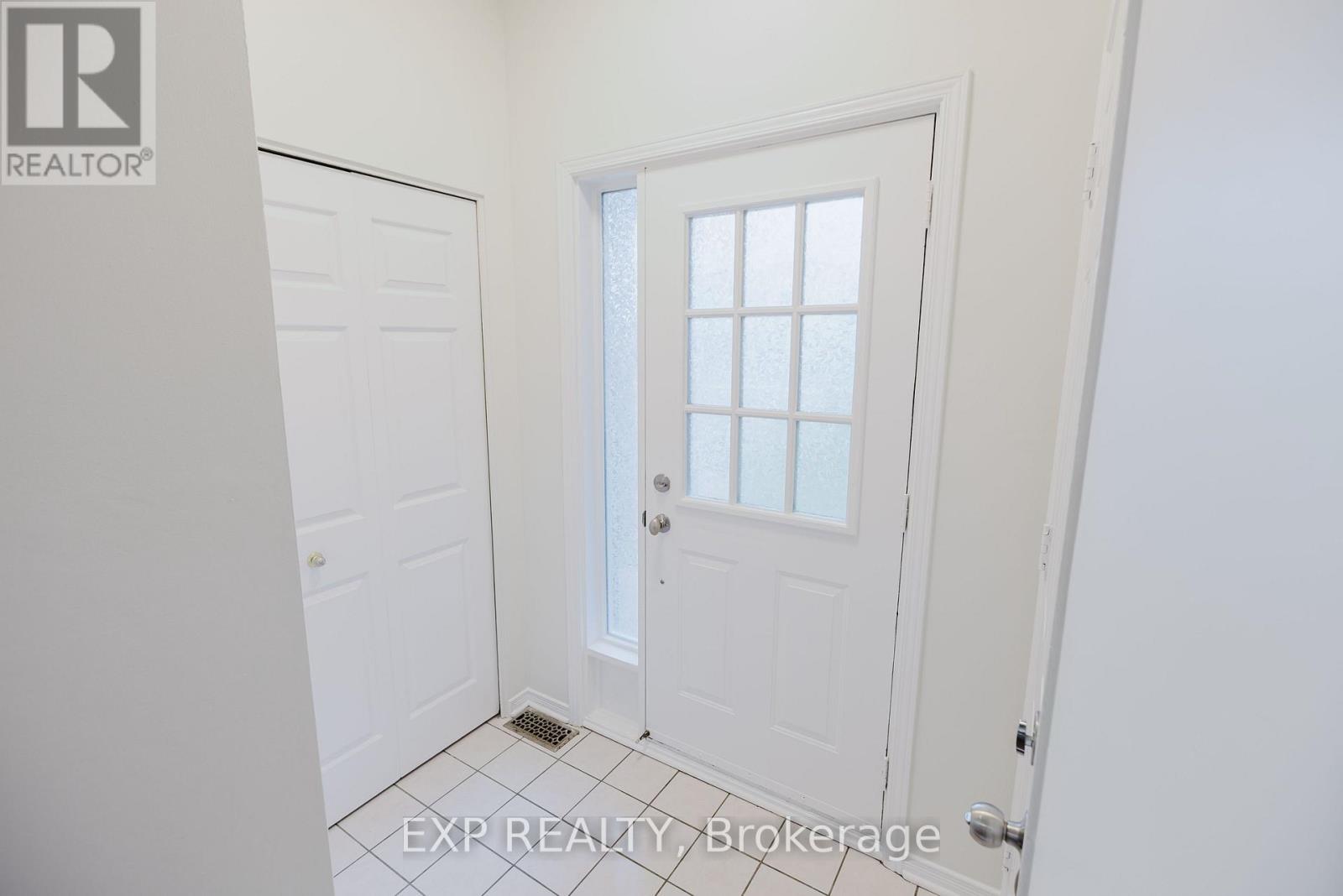 242 Stoneway Drive, Ottawa, Ontario  K2G 6A8 - Photo 6 - X12167627