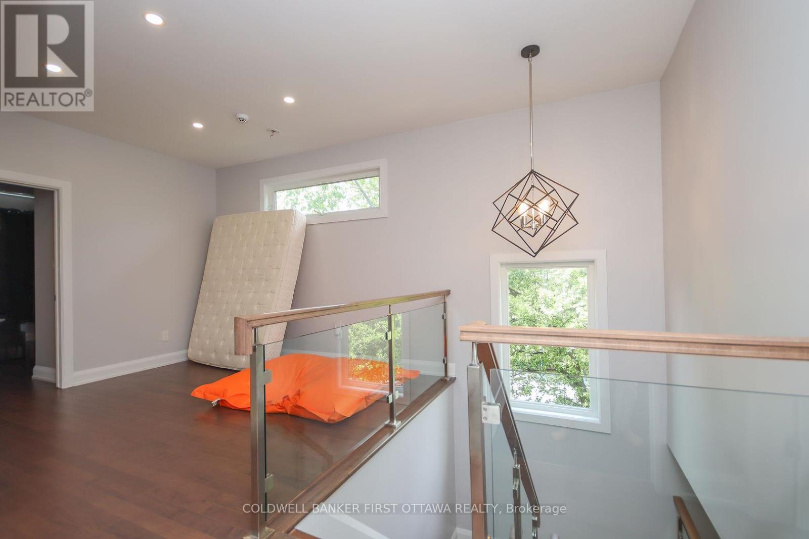 165 Wesley Avenue, Ottawa, Ontario  K1Z 6Z9 - Photo 28 - X12167636