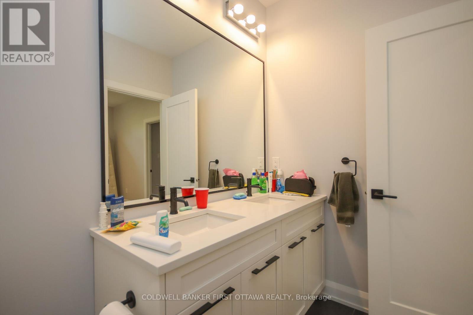 165 Wesley Avenue, Ottawa, Ontario  K1Z 6Z9 - Photo 31 - X12167636