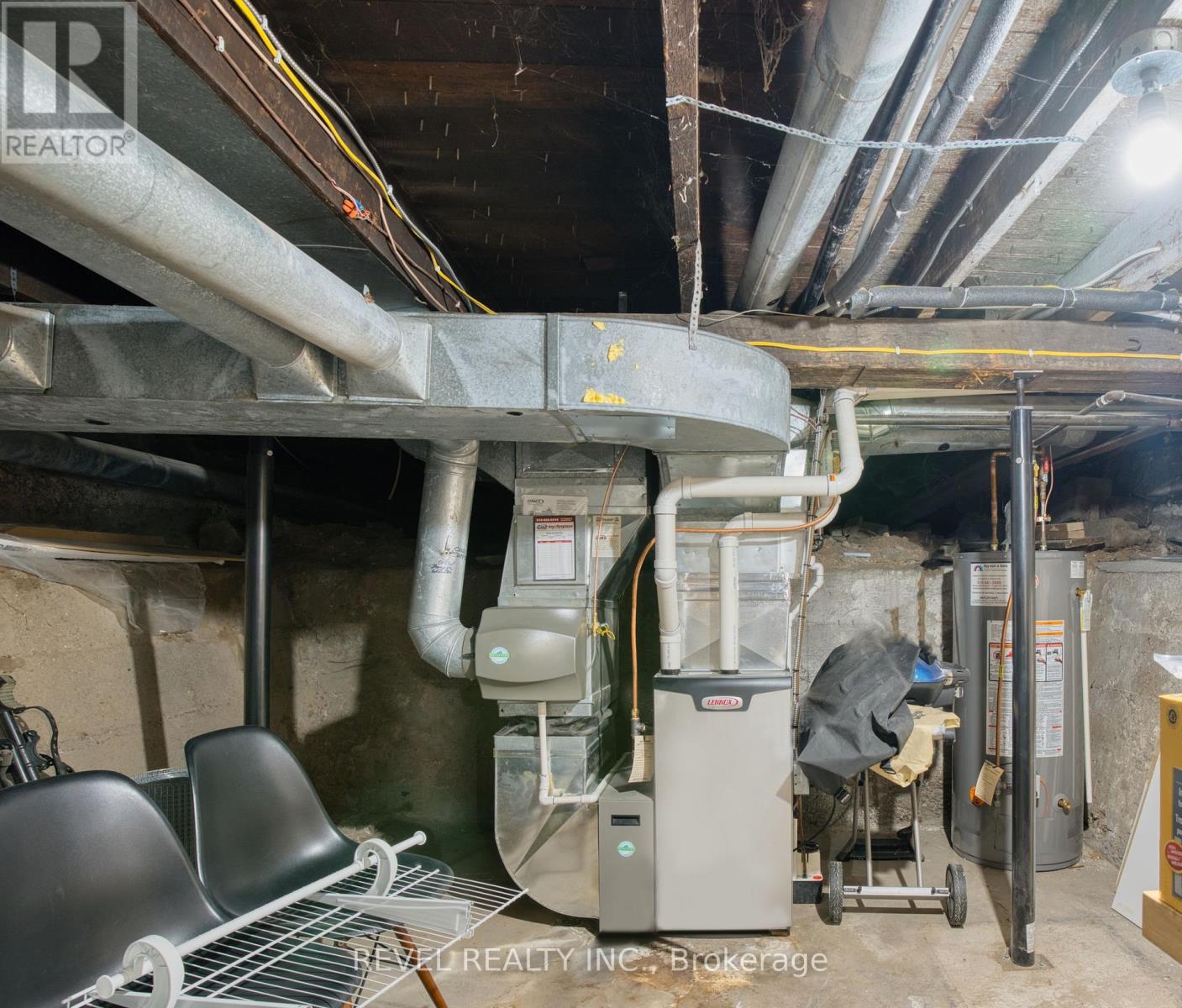 99 Elgin Street, St. Thomas, Ontario  N5R 3M5 - Photo 42 - X12166081