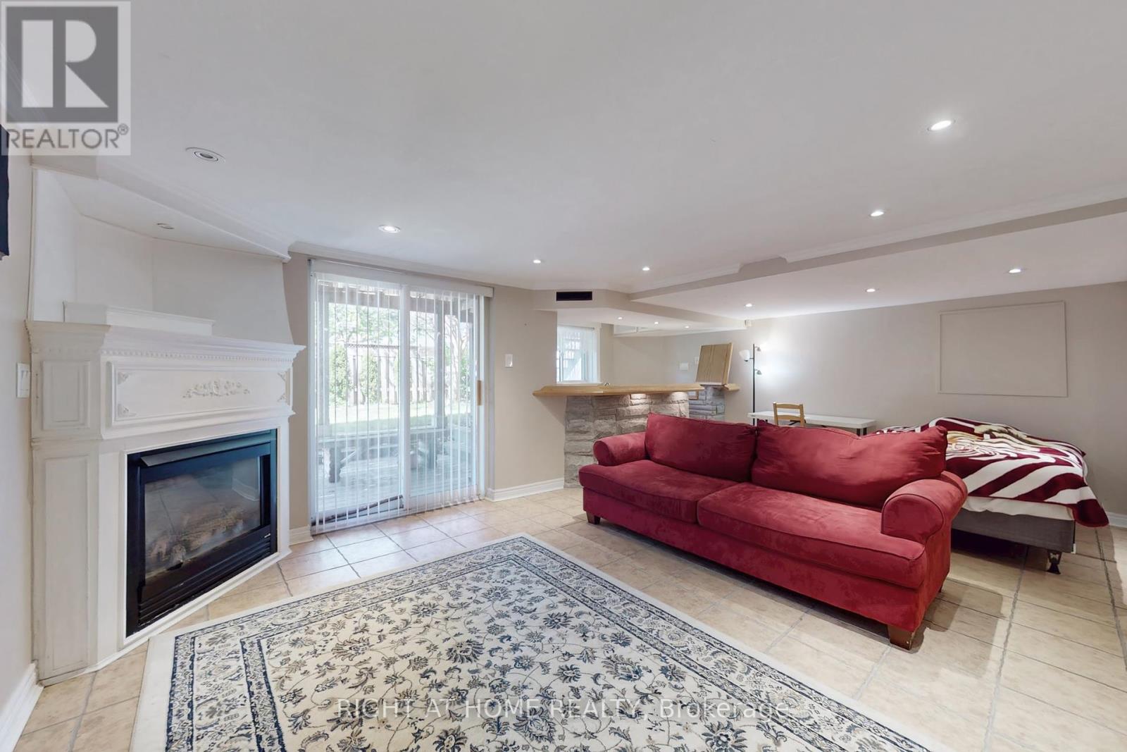 805 Stonehaven Avenue, Newmarket, Ontario  L3X 2K3 - Photo 37 - N12167610