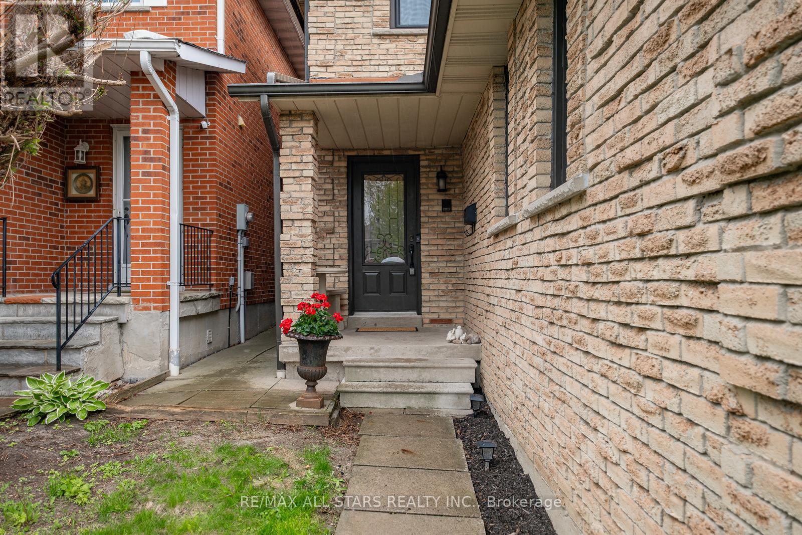 Property at 164 MAJOR BUTTONS DRIVE image 3