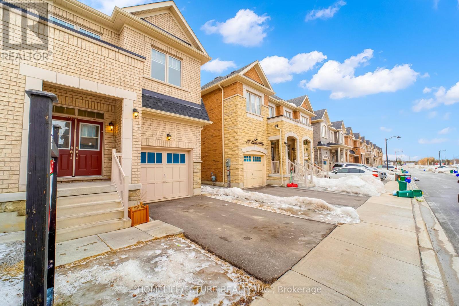 29 Erintol Way, Markham, Ontario  L3S 0E6 - Photo 3 - N12167634