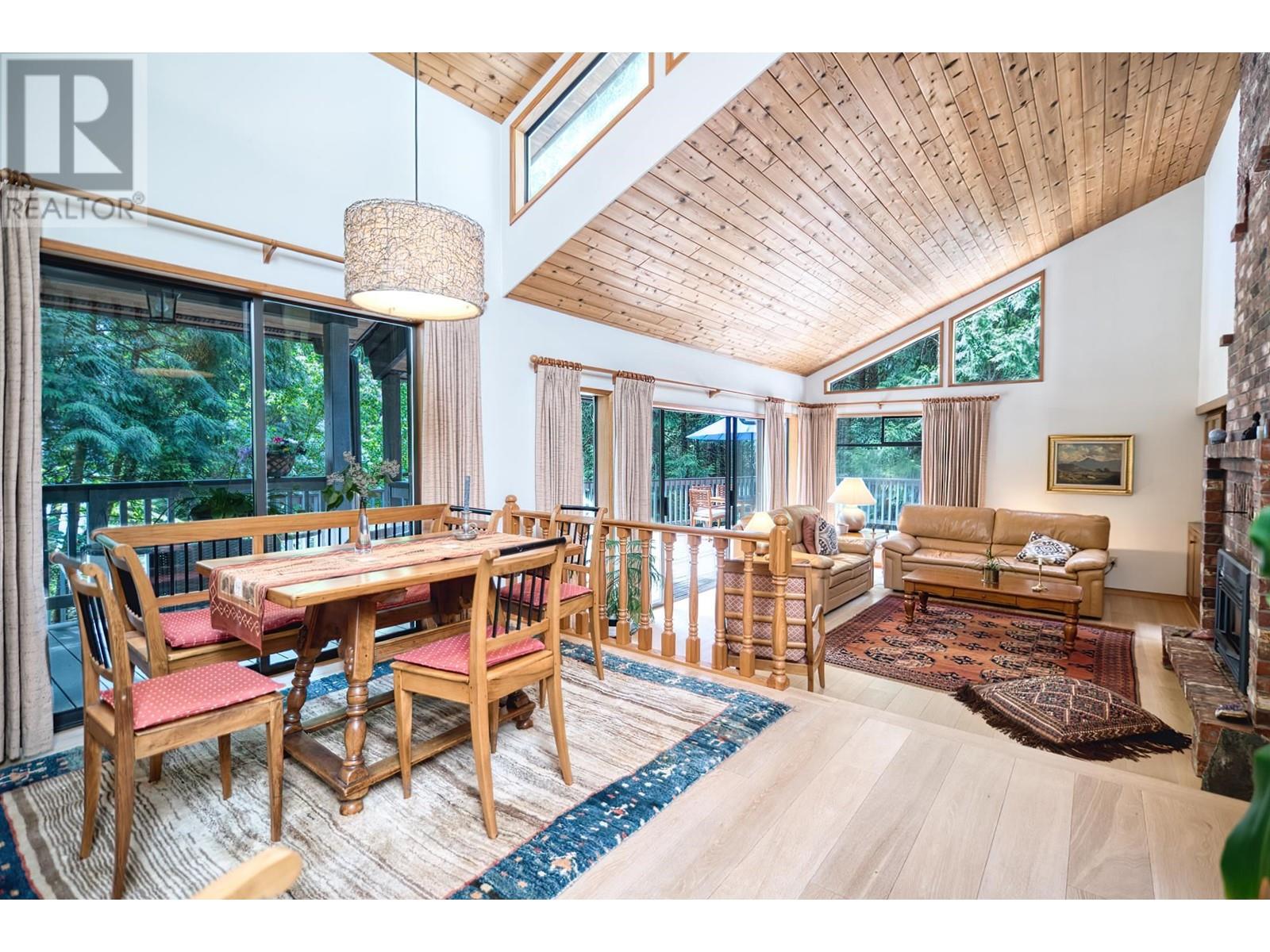 2024 Cassidy Road, Roberts Creek, British Columbia  V0N 2W5 - Photo 17 - R3004051